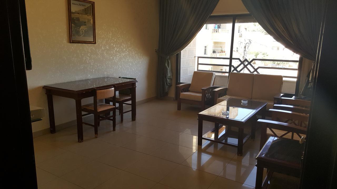 Al Khaleej Hotel Apartments Amman Buitenkant foto